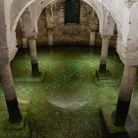 Al N.10 ベッド・アンド・ブレックファスト 3*